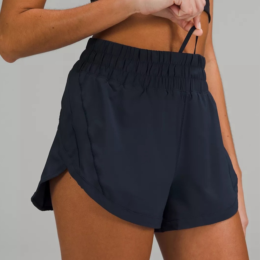 SOLD Ⓜ️ Lululemon Track That High Rise Shorts